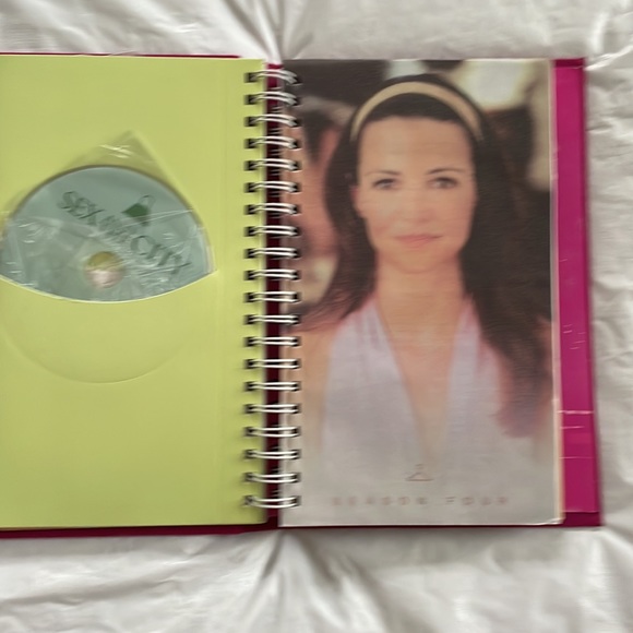 Sex and the City The Complete Series DVD Videos - Picture 11 of 17